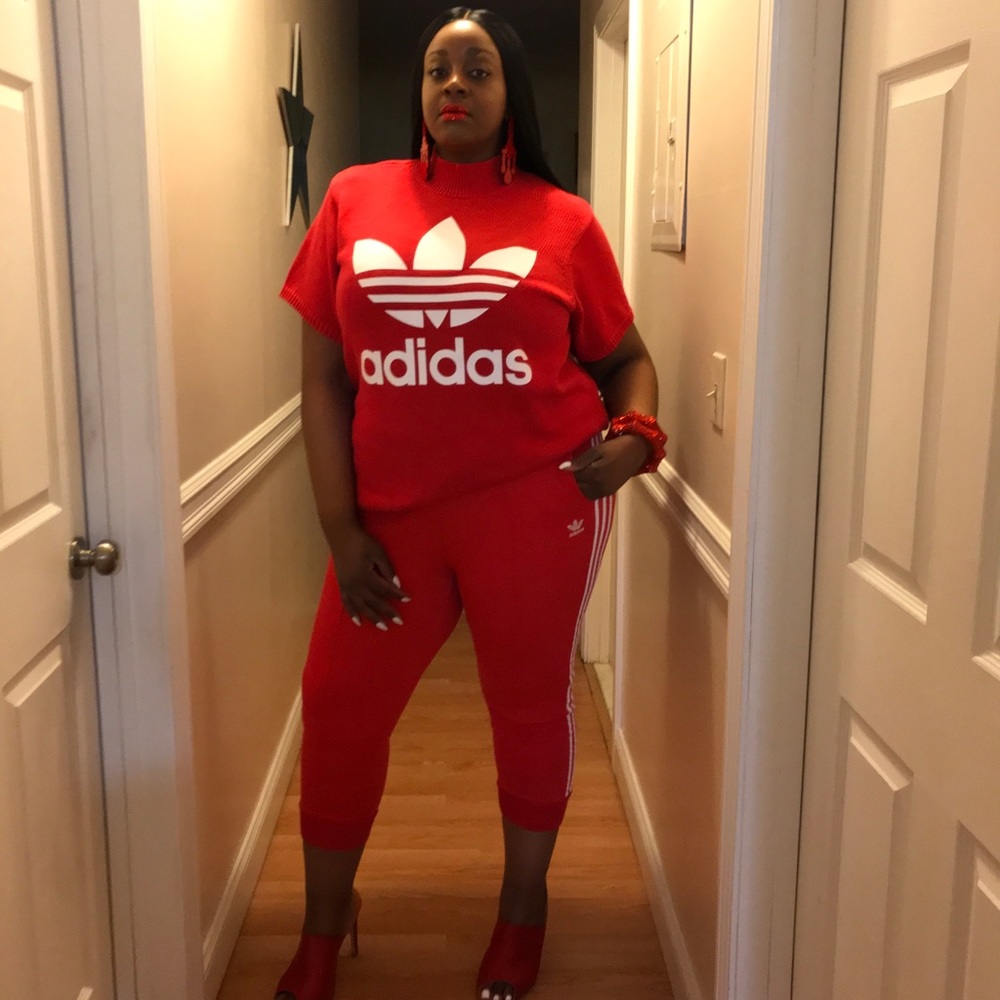 Adidas Sweater & Jogger Set